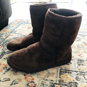 UGG BOOTS size 9 womens